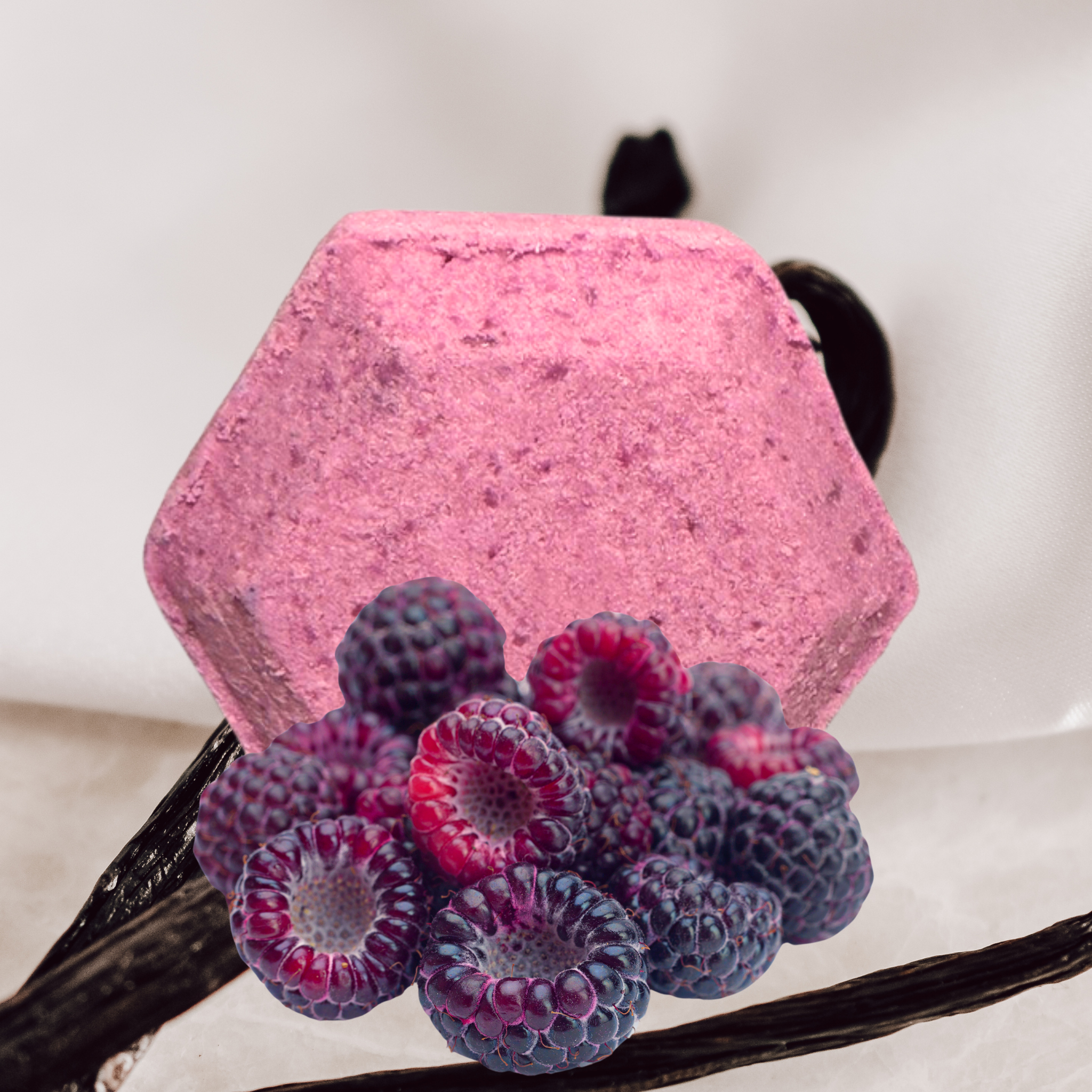 Blackberry Vanilla Natural Aromatherapy Relaxing Shower Steamers with Menthol Black Raspberry & Vanilla Type | 3.7 oz